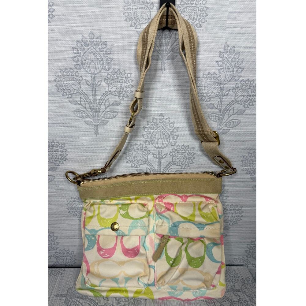 Coach Women’s Poppy Scribble Crossbody Bag / No-M05J-171